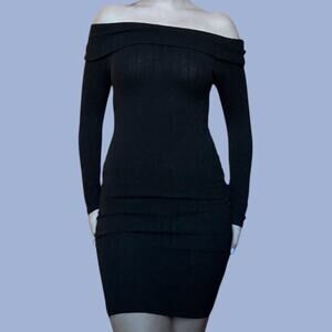 Black off the shoulder ribbed